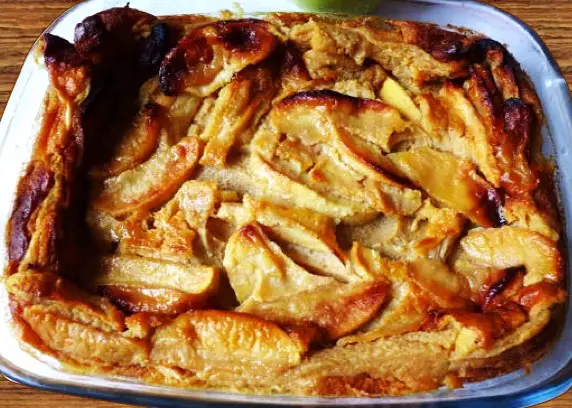 FAR BRETON AUX POMMES AU CARAMEL AU BEURRE SALÉ (BRETAGNE) - CUISINE ...